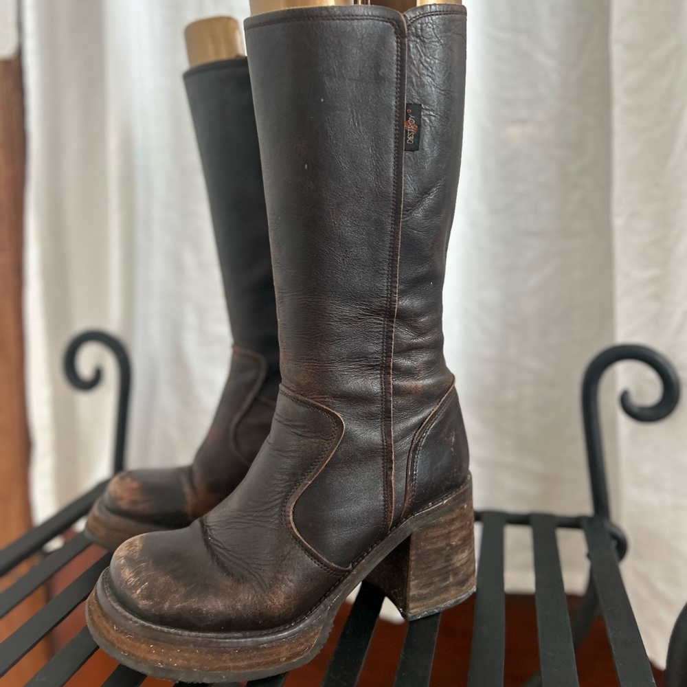 Rare Vintage 90’s Destroy Platform Boots